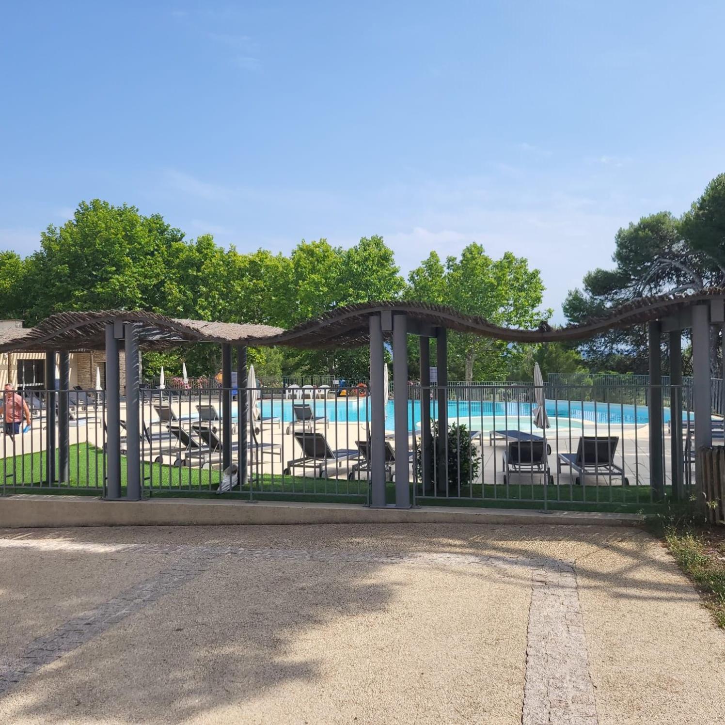 La Calade Apartman L'Isle-sur-la-Sorgue Kültér fotó