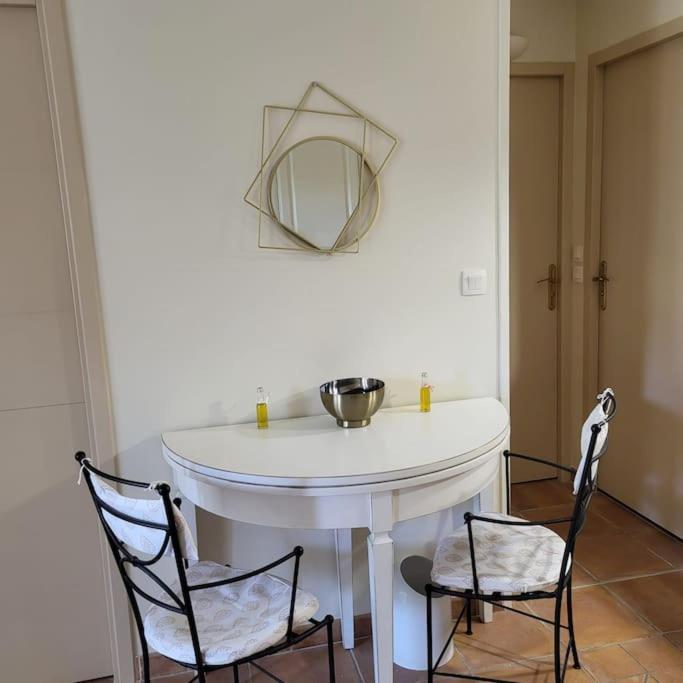 La Calade Apartman L'Isle-sur-la-Sorgue Kültér fotó